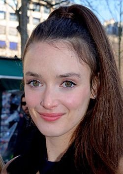 Charlotte Le Bon as Chloe