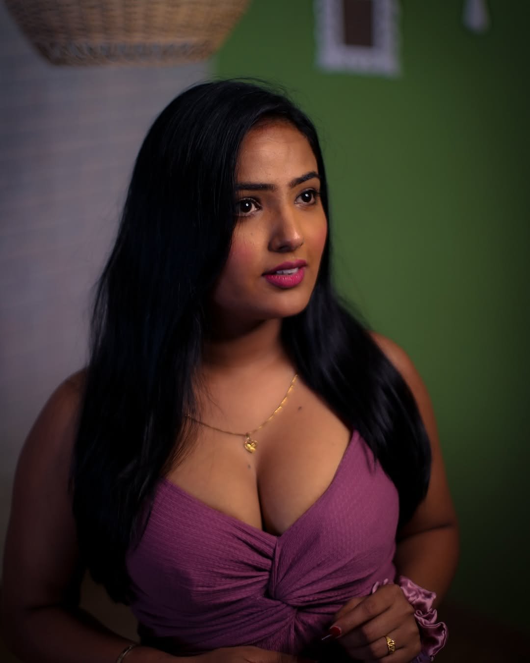 Shyna Khatri Ullu web series actress