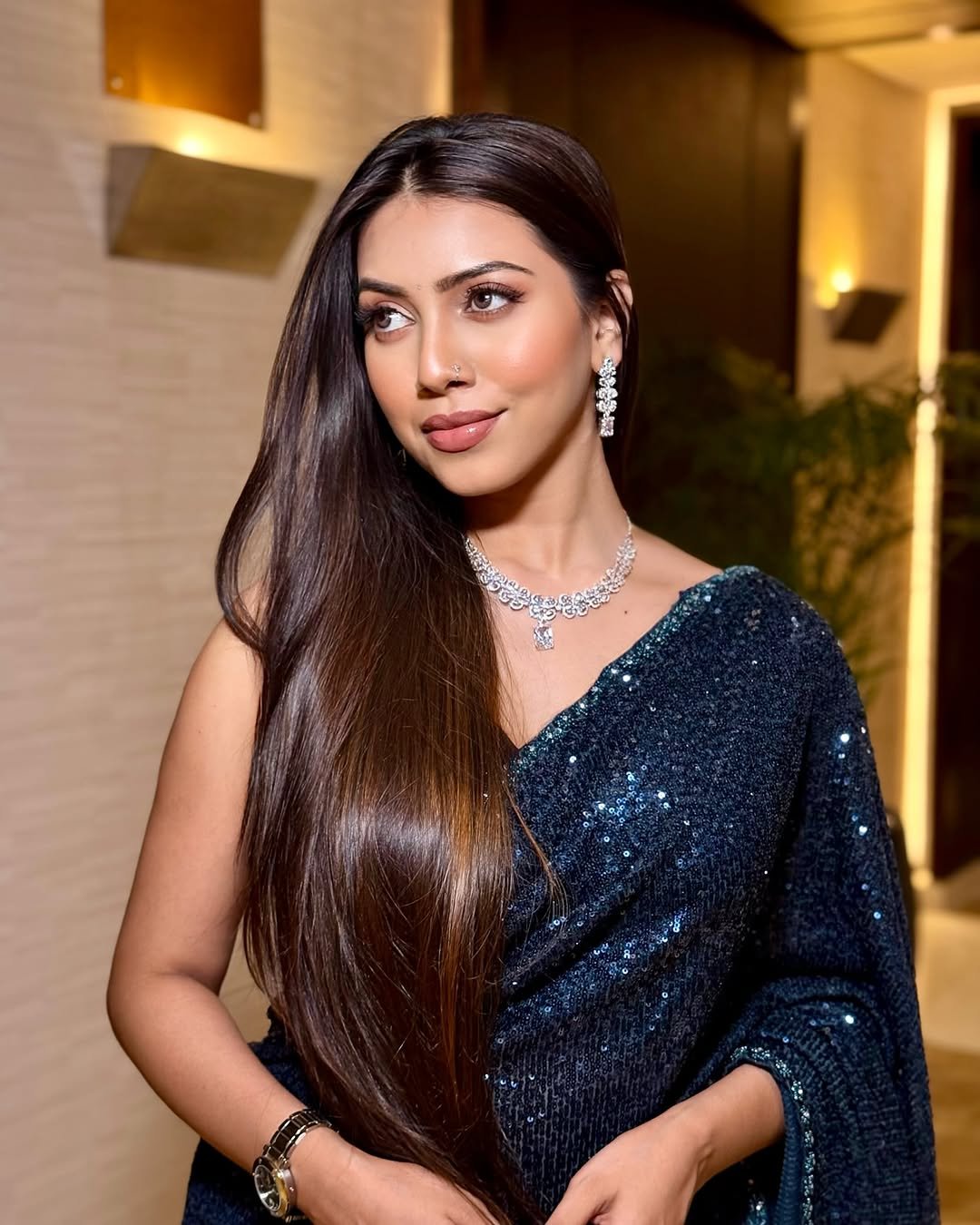 Simran Khan Ullu web series actress